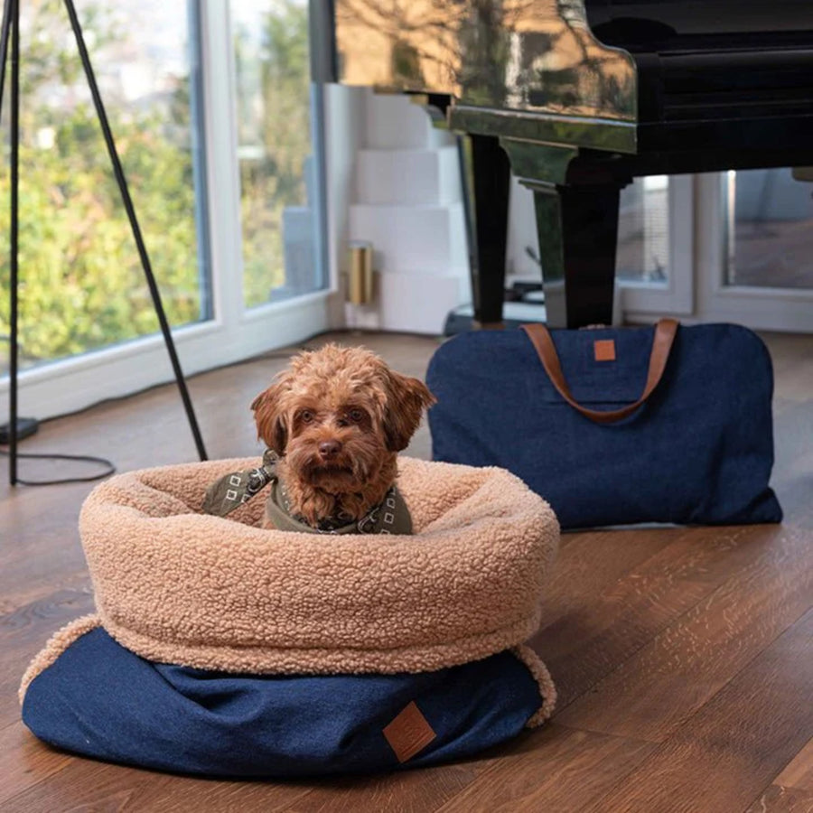 Pet & Co. Kuschelsack / Snuggle Bed Denim (Teddy Fur)